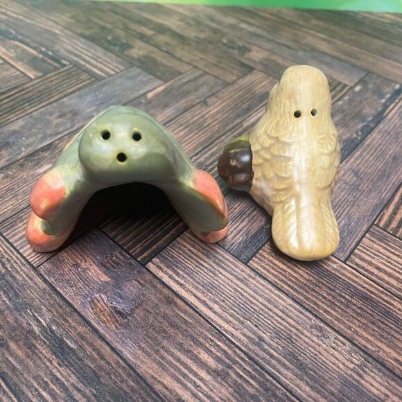 Vintage Silvestri Salt & Pepper Shaker – Bird Sheltered by a Leaf (1980/90) - Picture 8 of 9